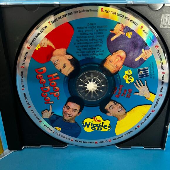 The Wiggles – Hoop-Dee-Doo! It’s a Wiggly Party CD (2002) 17 Songs w/ Booklet - Picture 4 of 7